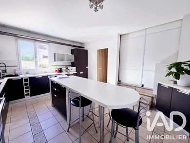 Maison à Maurecourt (78780)