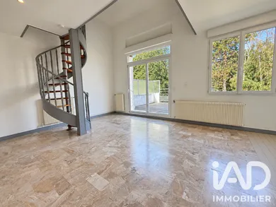 Apartment in Arras (62000)