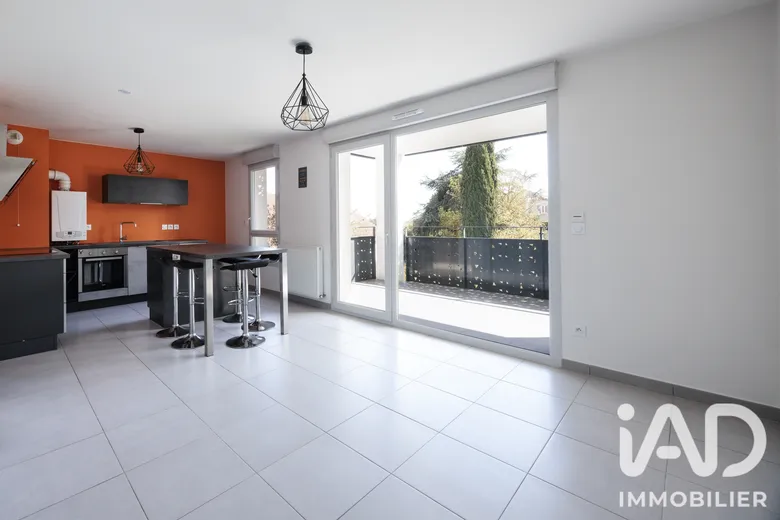 Appartement 2 pièces 44 m² · à Grézieu-la-Varenne · 44 m² · 200 000 €