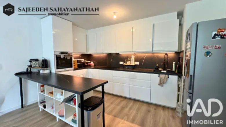 Appartement 3 pièces 61 m² · à Plaisir · 60,9 m² · 299 000 €