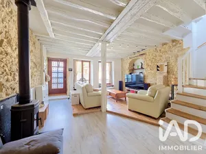 Townhouse in Brie-Comte-Robert (77170)