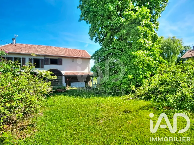 Maison 5 pièces 175 m² · à Remomeix · 175 m² · 193 500 €