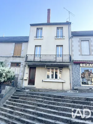 Village house in Giat (63620)