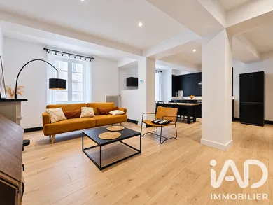 Apartment in Carcassonne (11000)