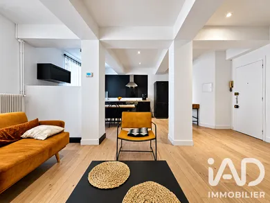 Apartment in Carcassonne (11000)