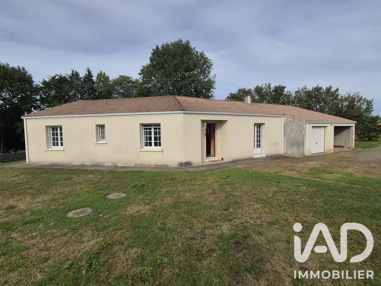 Maison 5 pièces 124 m² · à Cherveux · 123,8 m² · 249 000 €