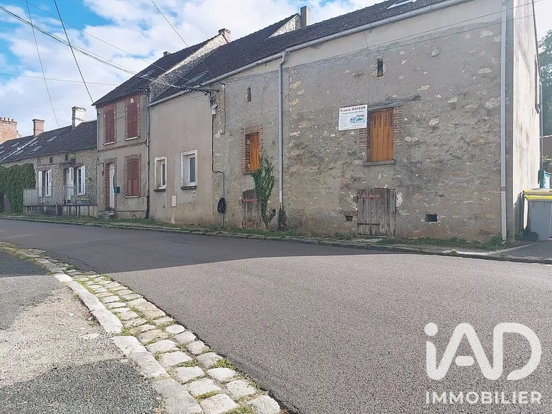 Maison 12 pièces 200 m² · à Nanteau-sur-Lunain · 200 m² · 166 000 €