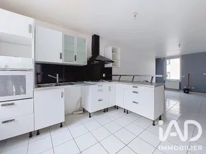 Maison de village à Nanteau-sur-Lunain (77710)
