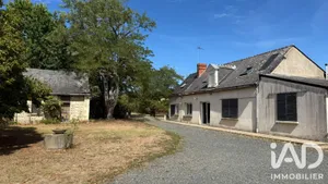 Longere in Les Bois d'Anjou (49250)