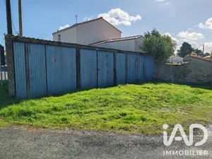 Land in Saint-Jean-de-Boiseau (44640)