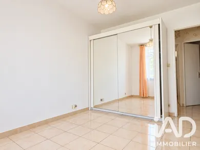 Appartement à Manosque (04100)