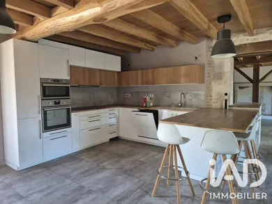Maison de campagne à Chaunay (86510)