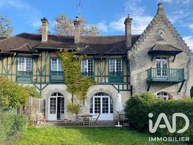 Maison à Vieux-Moulin (60350)