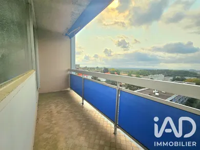 Apartment in Blanquefort (33290)