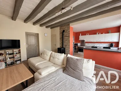 Maison de village à Cléré-les-Pins (37340)