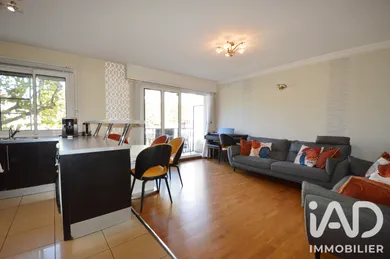 Apartment in Saint-Maur-des-Fossés (94210)