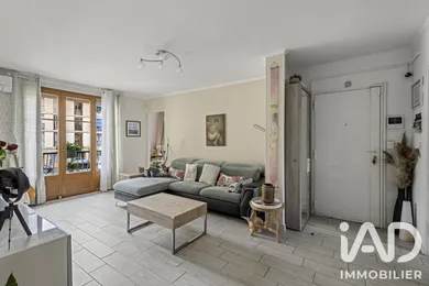 Appartement à Aix-en-Provence (13090)