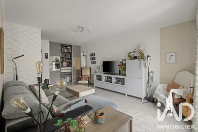 Appartement à Aix-en-Provence (13090)