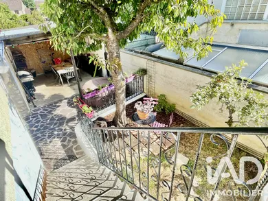 Maison de ville à Moissy-Cramayel (77550)