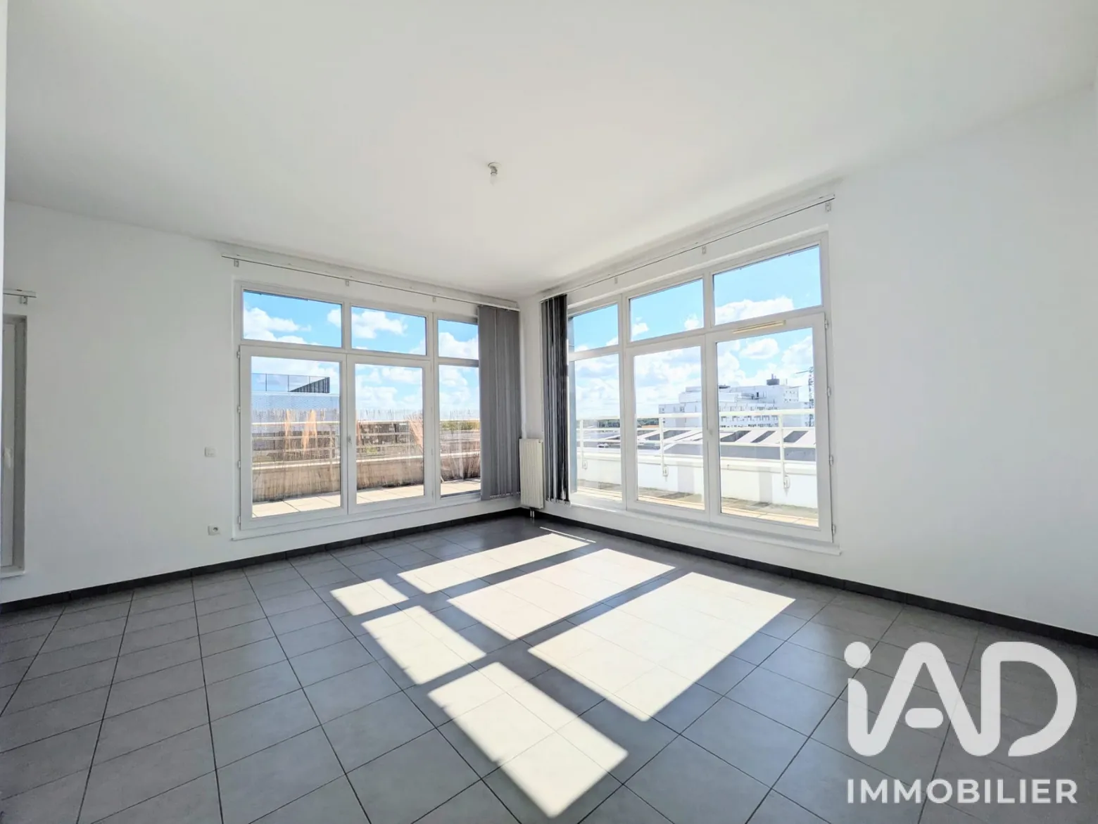 Vente appartement à Capinghem (59160) : appartement 3 pièces 75 m² - 2102732 — 2