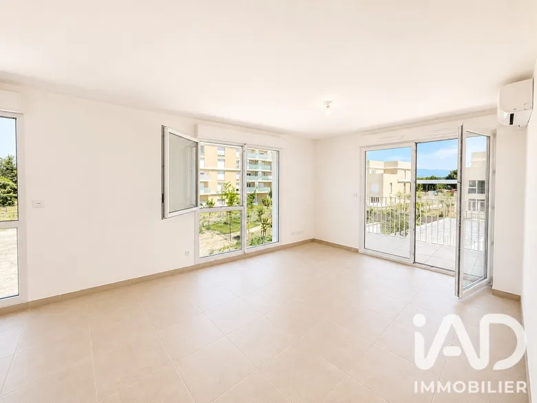 Appartement 2 pièces 47 m² · à Monteux · 46,6 m² · 181 000 €