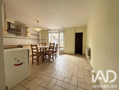Maison de village à Renwez (08150)
