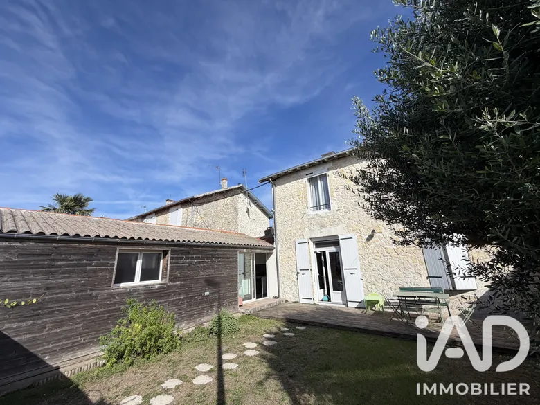 Maison 4 pièces 84 m² · à La Rochelle · 84 m² · 449 000 €