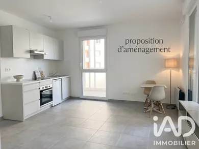 Appartement à Toulon (83000)