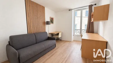 Apartment in Nîmes (30900)