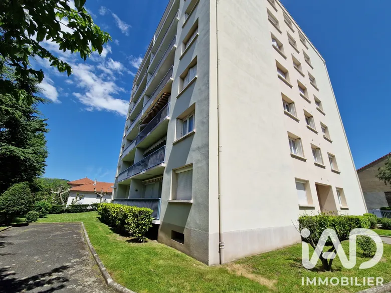 Appartement 3 pièces 85 m² · à Saint-Chamond · 85 m² · 89 000 €