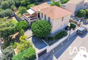 Maison de ville à Saint-Laurent-du-Var (06700)