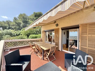 Townhouse in Saint-Laurent-du-Var (06700)