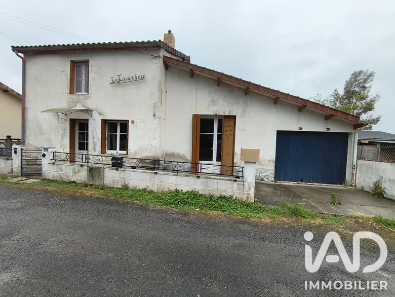 Maison 4 pièces 90 m² · à Chasseneuil-sur-Bonnieure · 90 m² · 136 100 €