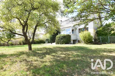 Maison traditionnelle à Valmont (57730)