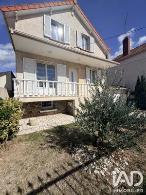 Maison à Villeneuve-le-Roi (94290)