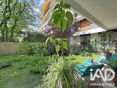 Apartment in Boulogne-Billancourt (92100)