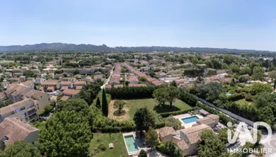 Terrain à bâtir à Saint-Rémy-de-Provence (13210)