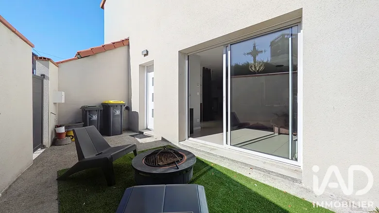 Maison 5 pièces 157 m² · à Chappes · 157 m² · 278 000 €