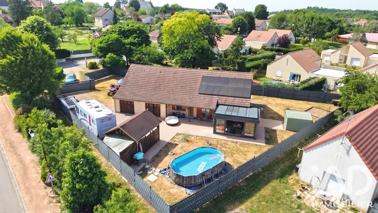 Maison 5 pièces 131 m² · à Saulzais-le-Potier · 131 m² · 247 900 €