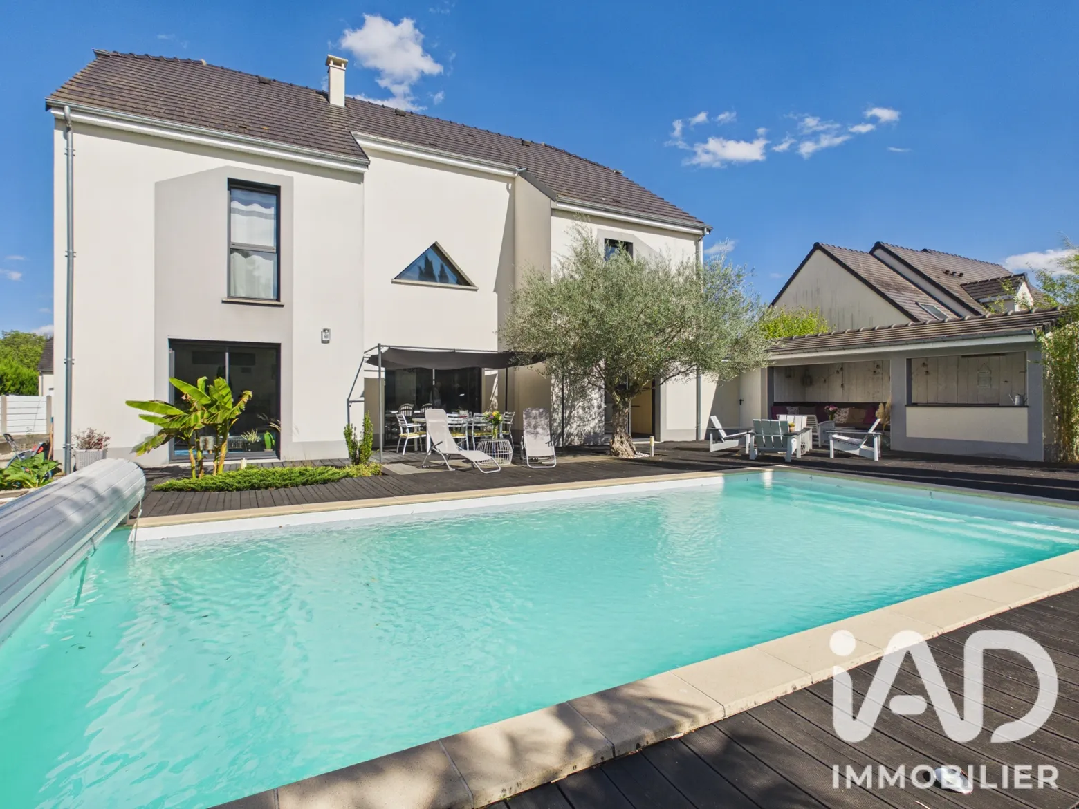 maison à Saint-Julien-les-Villas