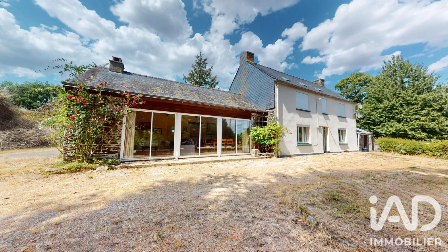 maison à Plonévez-du-Faou
