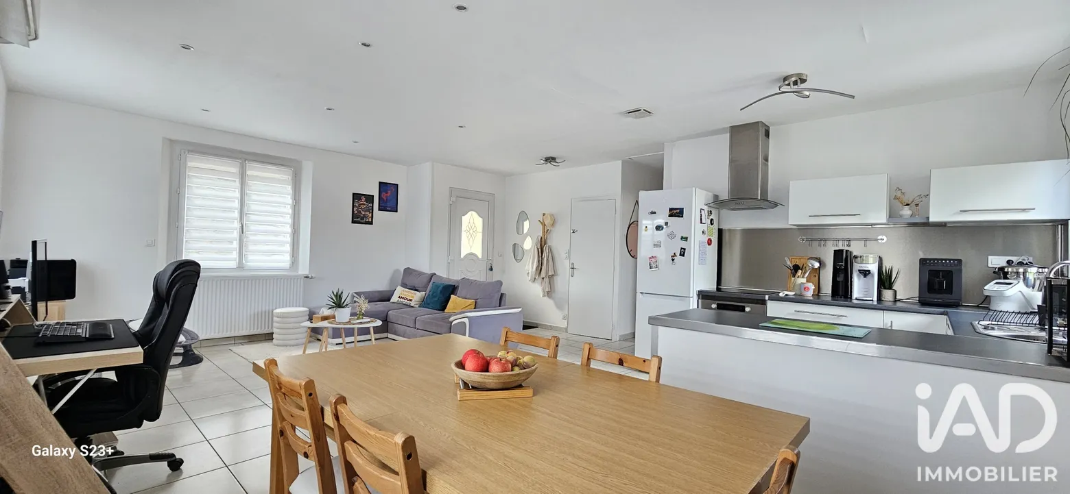 Vente maison à Essarts-en-Bocage (85140) : maison 5 pièces 98 m² - 2102590 — 2