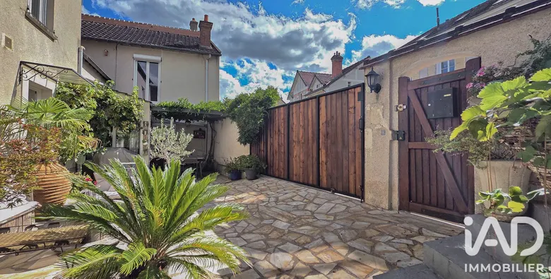 Maison 10 pièces 190 m² · à Thomery · 190 m² · 364 000 €