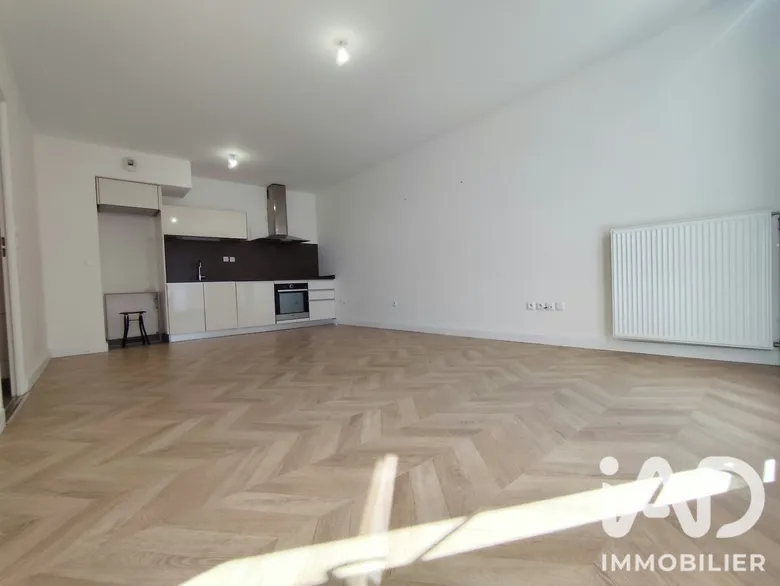 Appartement 3 pièces 60 m² · à Orléans · 60,2 m² · 215 000 €