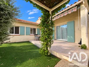 Traditional house in Saint-Gilles (30800)