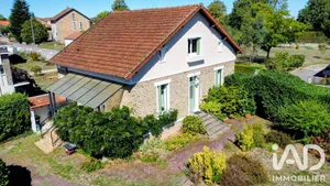 Village house in Nantiat (87140)