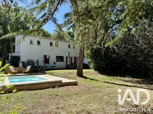Traditional house in Aix-en-Provence (13090)
