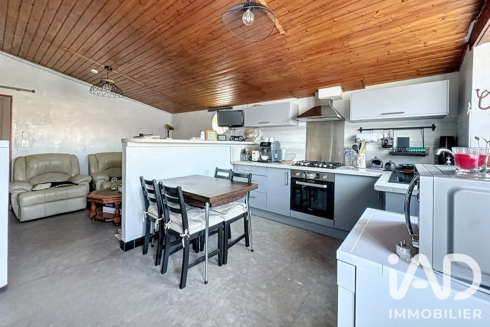 Vente maison à Saint-Laurent-de-la-Prée (17450) : maison 2 pièces 55 m² - 2106970 — 2