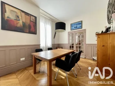 Townhouse in Rochefort-en-Yvelines (78730)