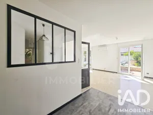 Traditional house in Garons (30128)